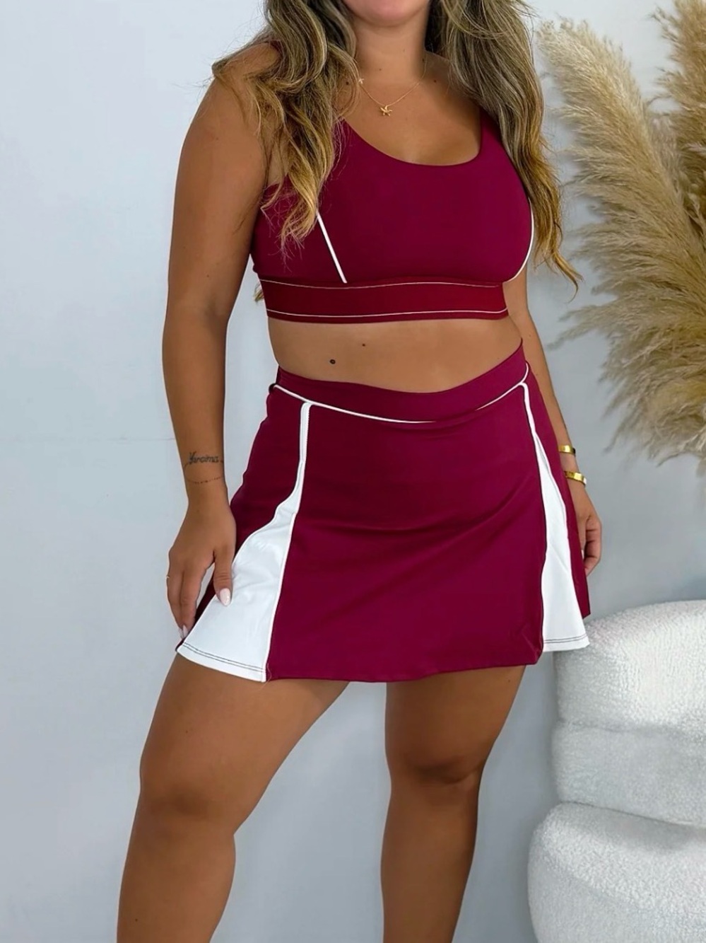 Active USA Burgundy Sports Bra & Athletic Skort Set  Size Large NWT